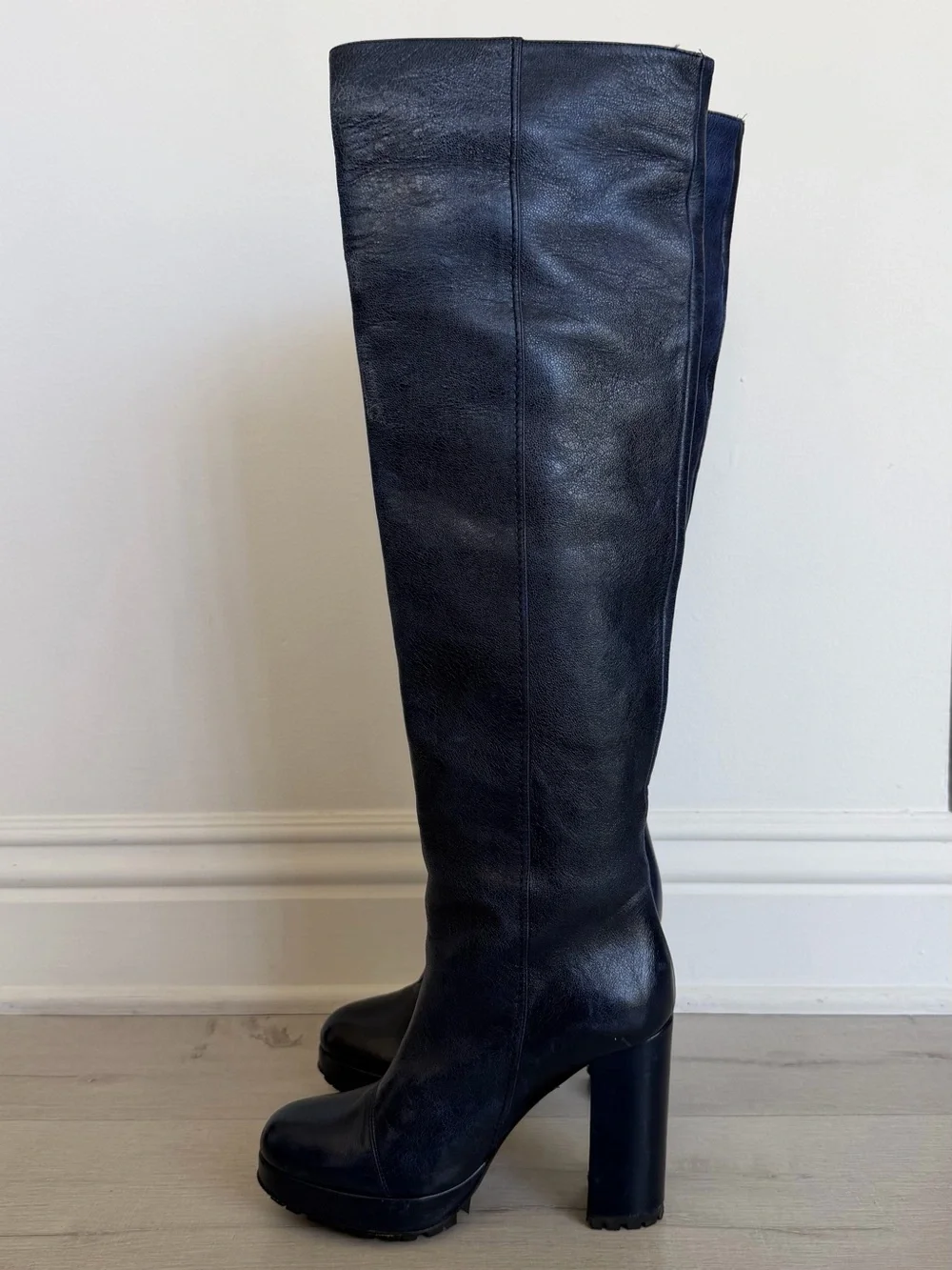 Classic Black Knee-High Leather Boots - Women's Tall Platform Heel
